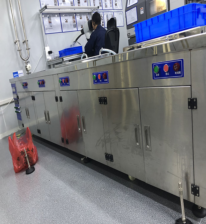 多槽式超聲波清洗機(jī)